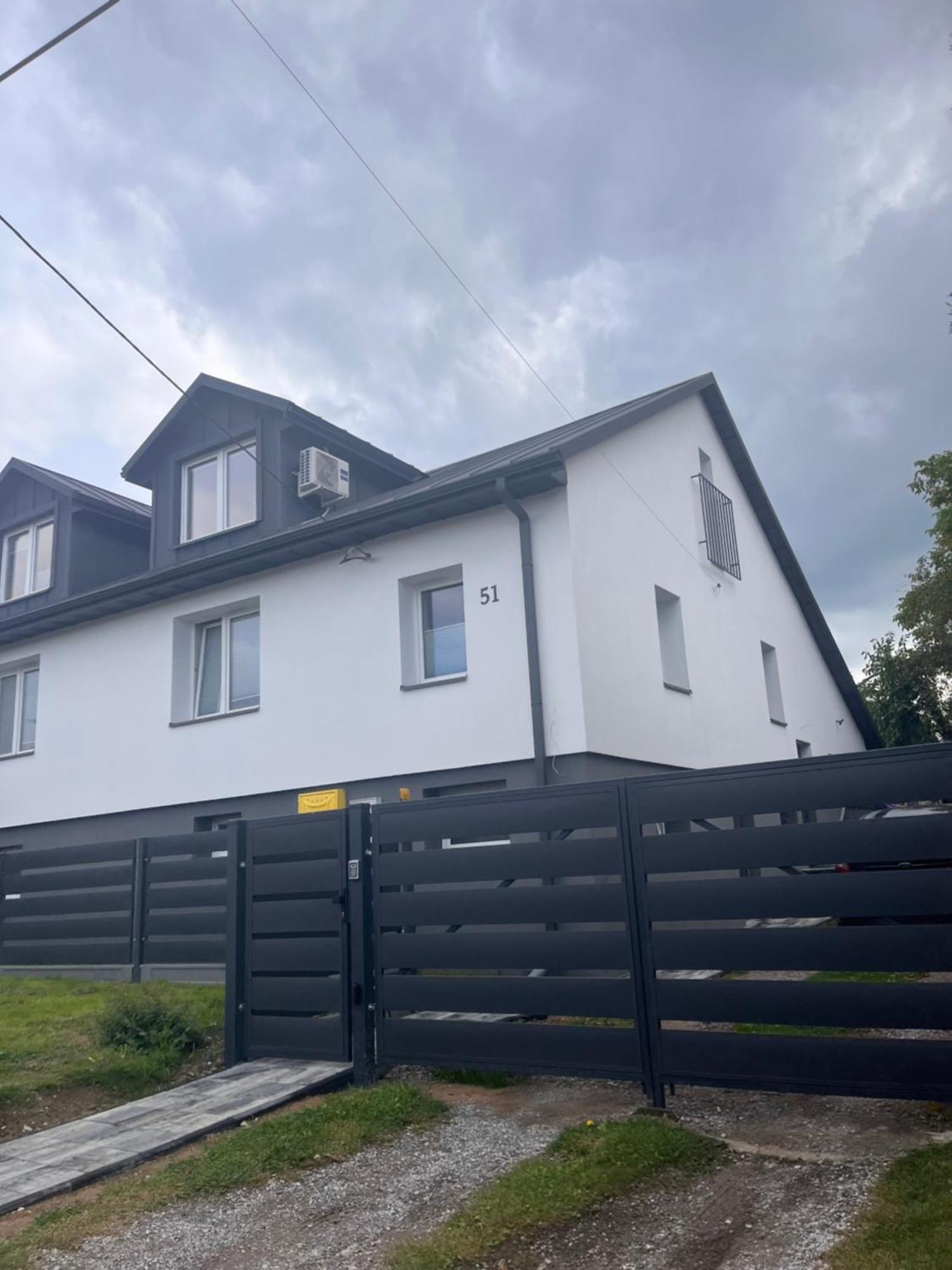 Dotin Dom Apartment Zagnansk Exterior photo